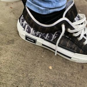 Meet your Posher, Jay